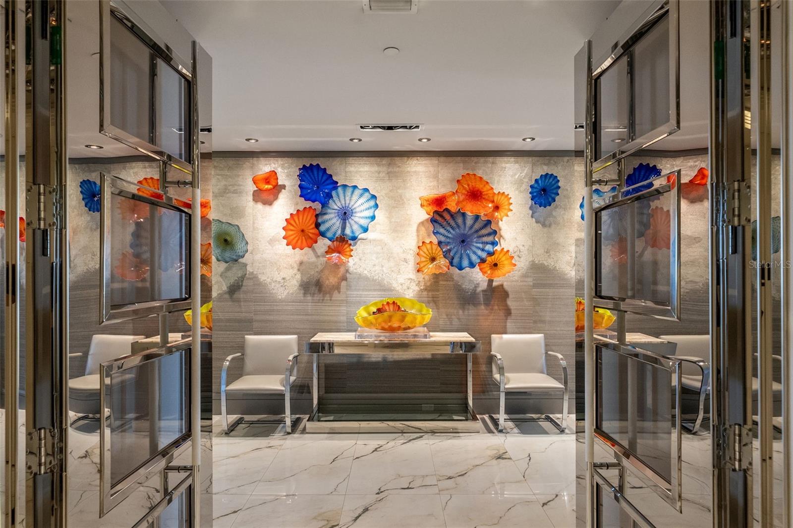 THE SAVOY ON PALM - Residential