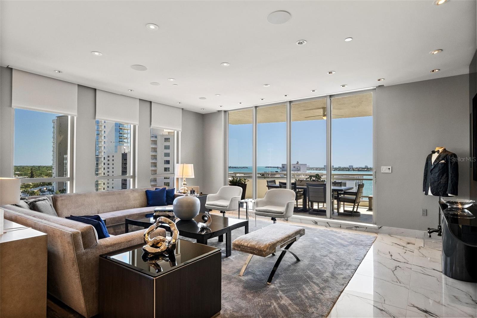 THE SAVOY ON PALM - Residential