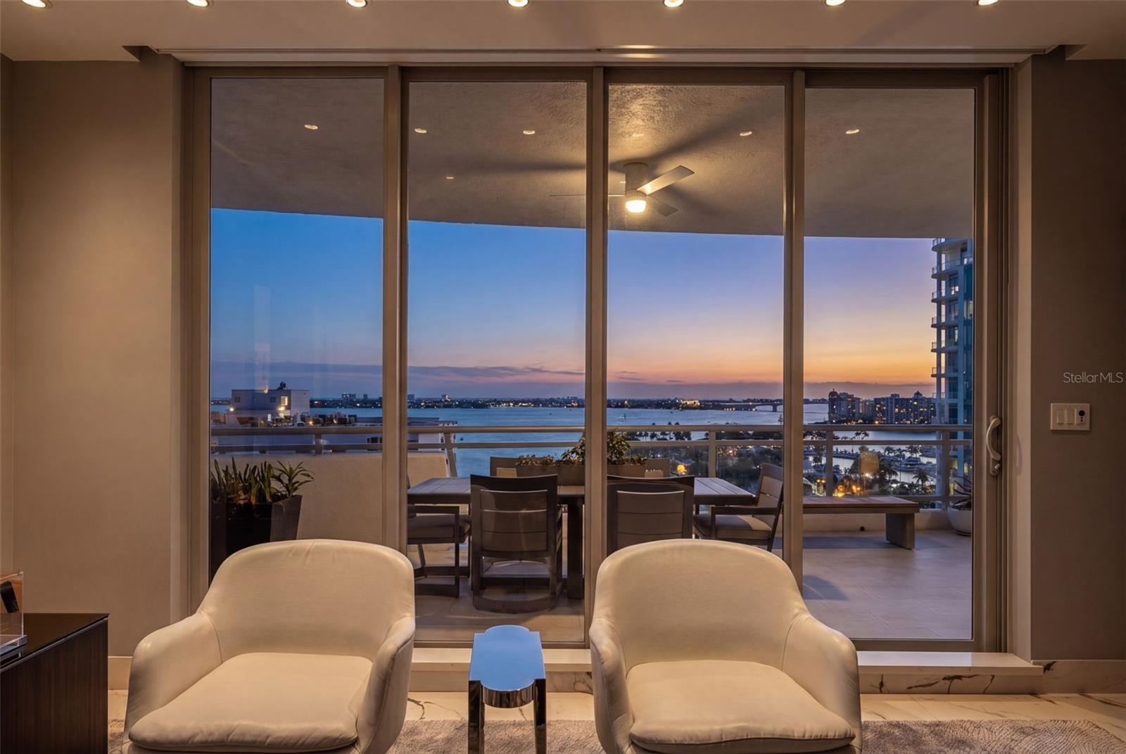 THE SAVOY ON PALM - Residential