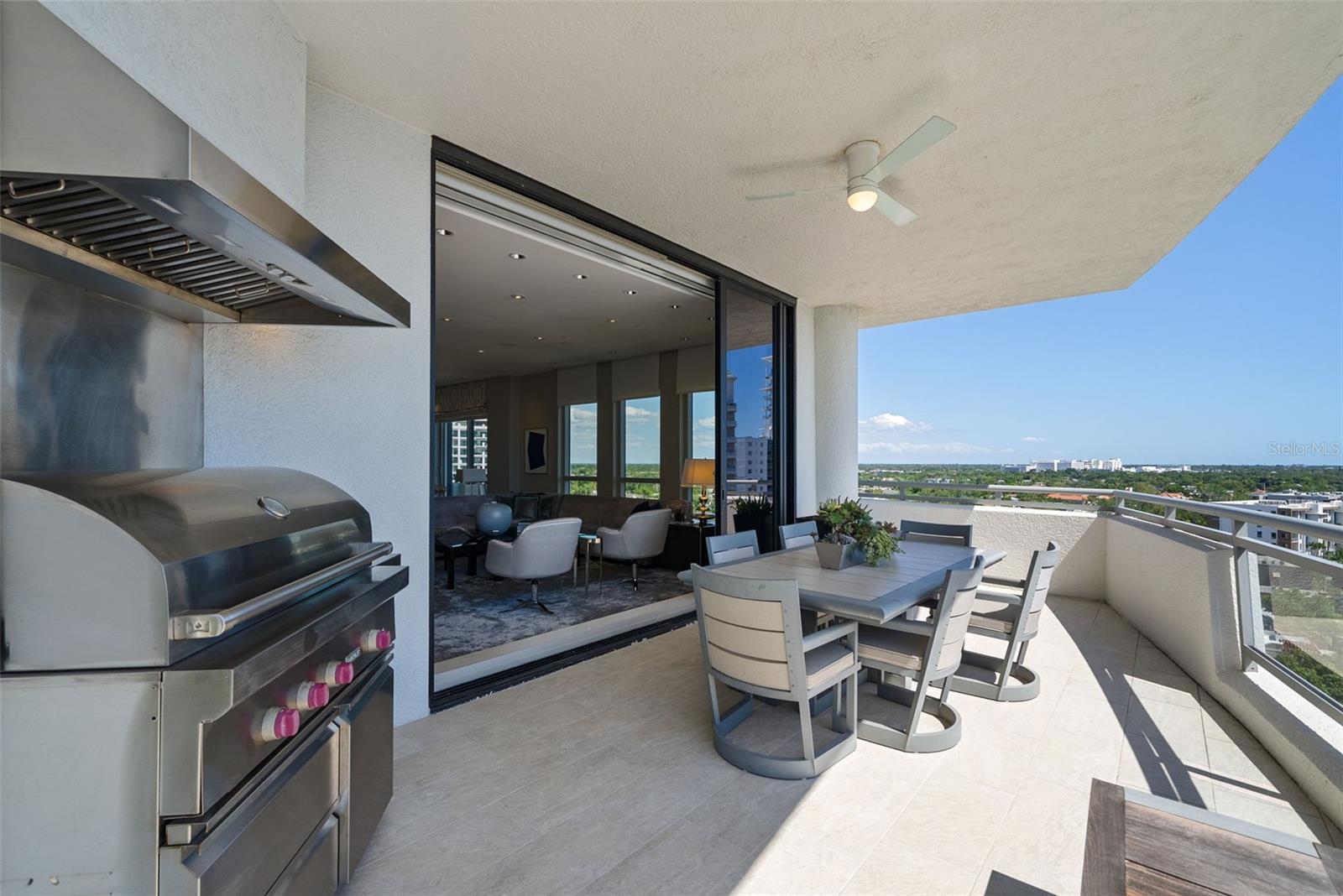 THE SAVOY ON PALM - Residential