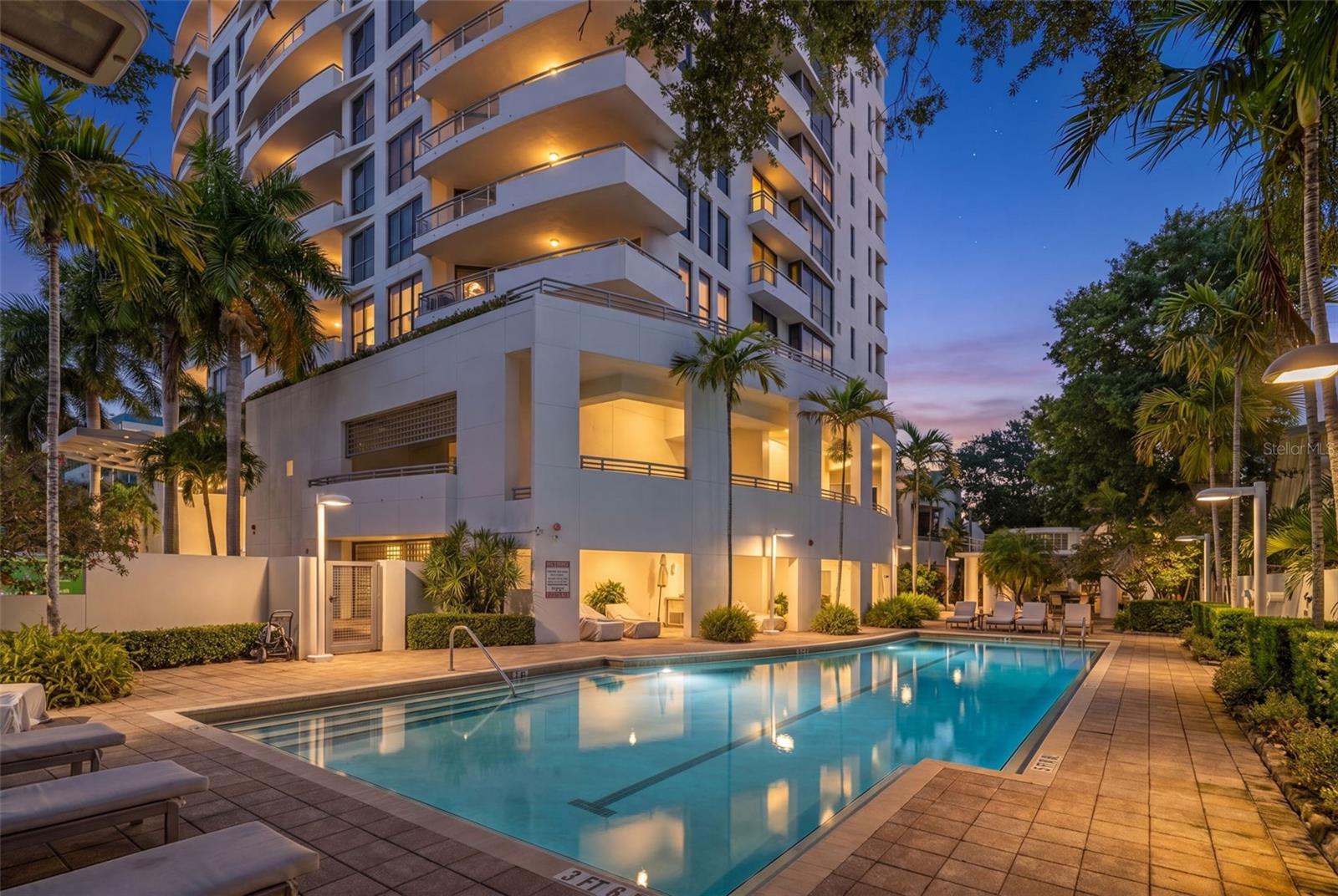 THE SAVOY ON PALM - Residential