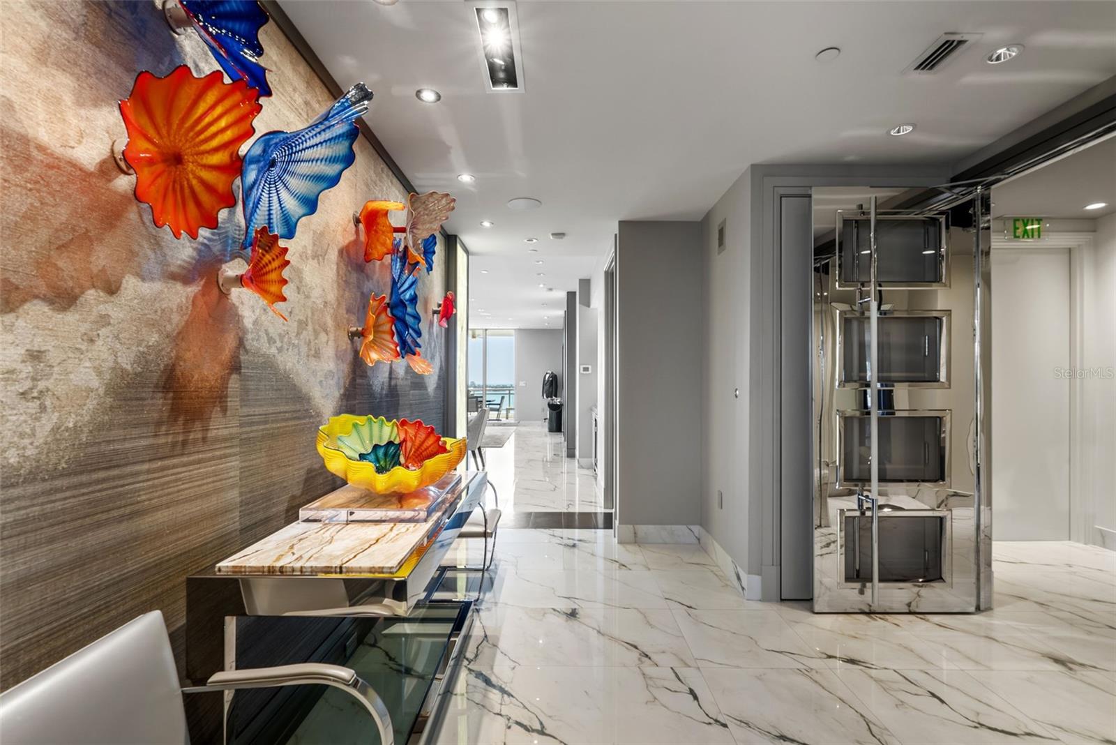 THE SAVOY ON PALM - Residential