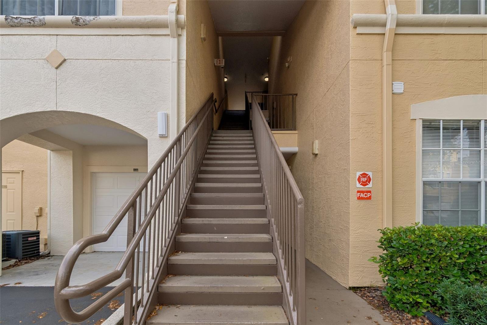 OXFORD PLACE AT TAMPA PALMS A - Residential Lease