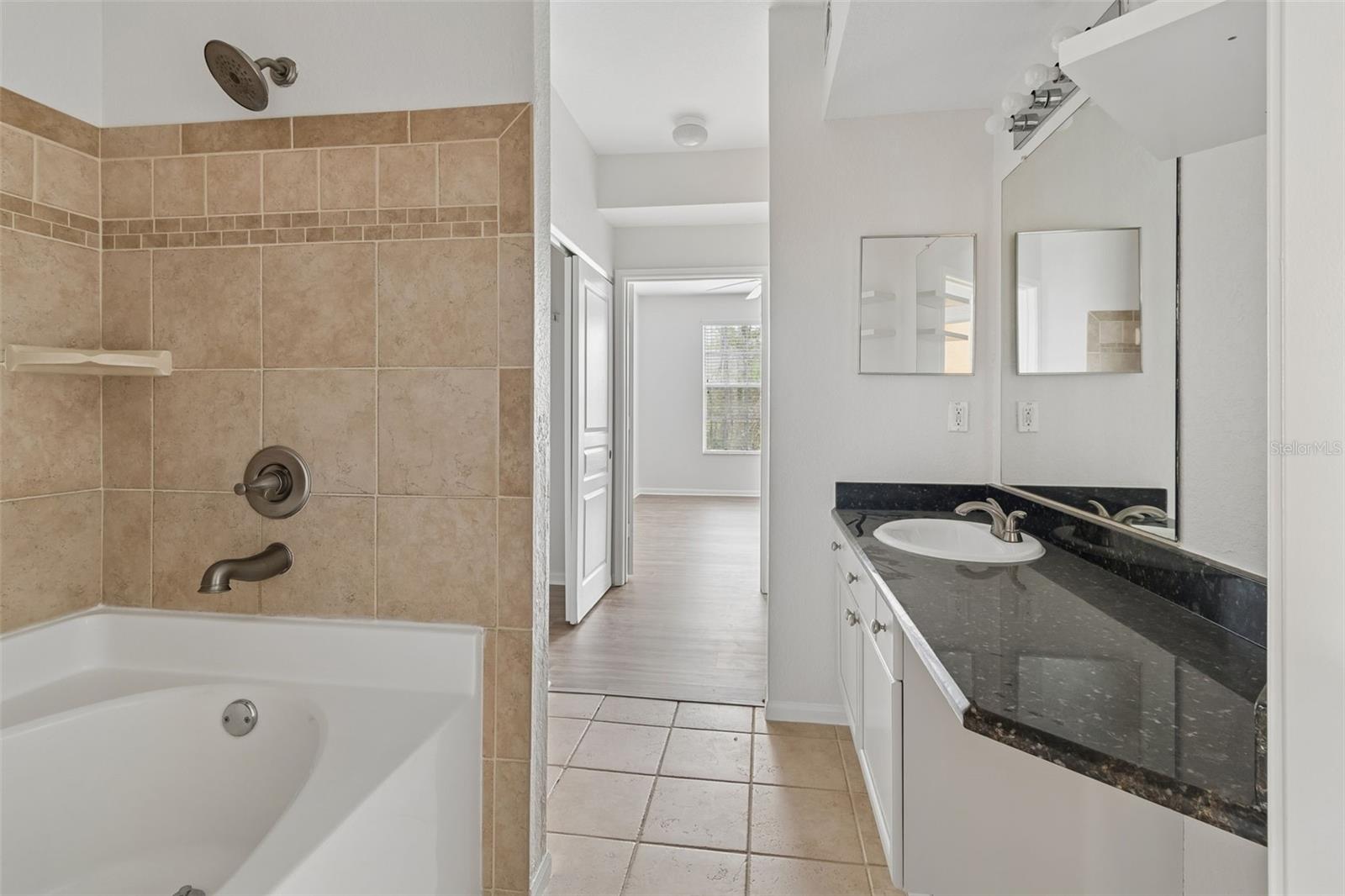 OXFORD PLACE AT TAMPA PALMS A - Residential Lease