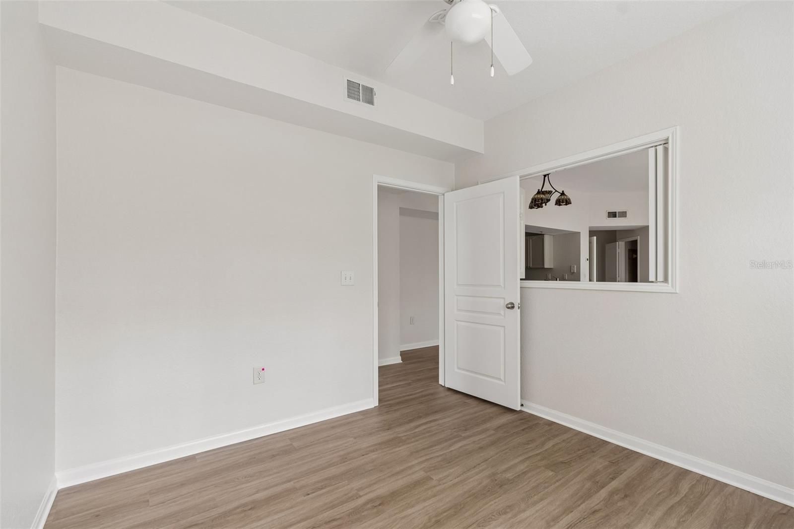 OXFORD PLACE AT TAMPA PALMS A - Residential Lease