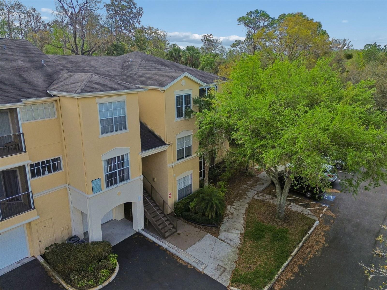 OXFORD PLACE AT TAMPA PALMS A - Residential Lease