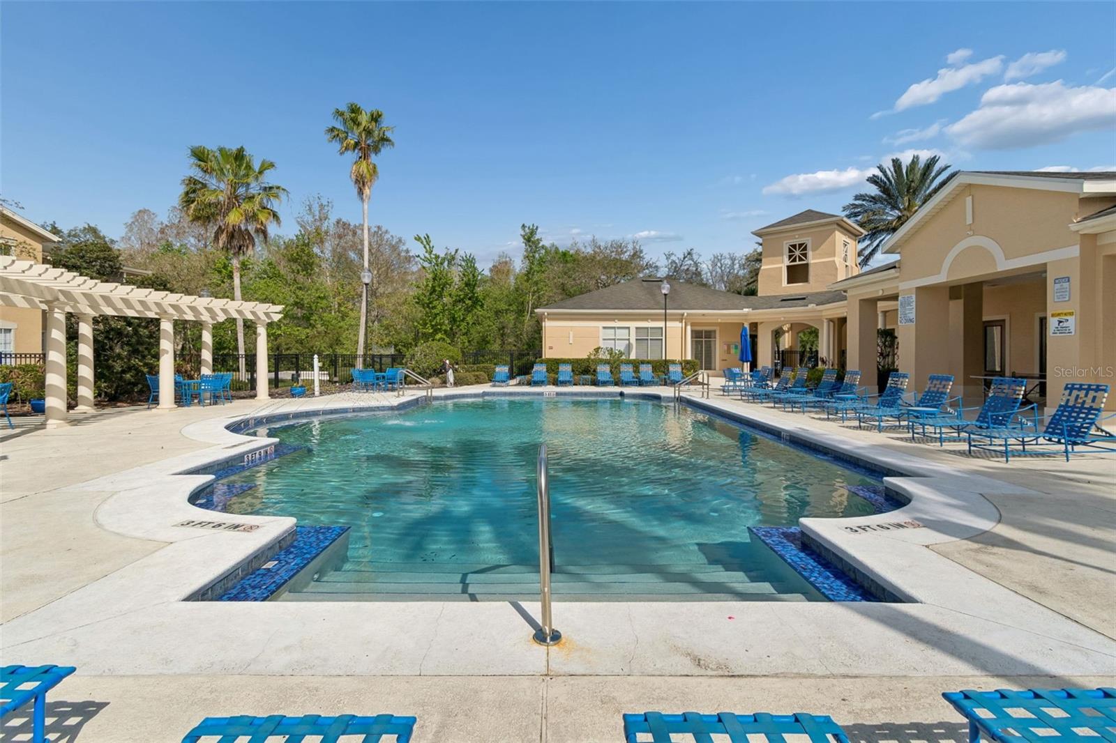 OXFORD PLACE AT TAMPA PALMS A - Residential Lease