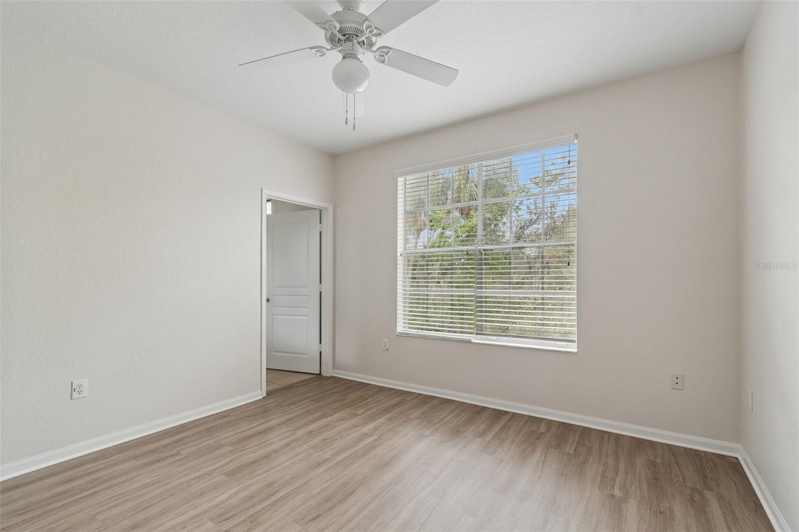 OXFORD PLACE AT TAMPA PALMS A - Residential Lease