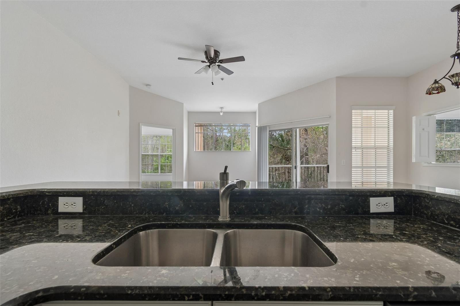 OXFORD PLACE AT TAMPA PALMS A - Residential Lease