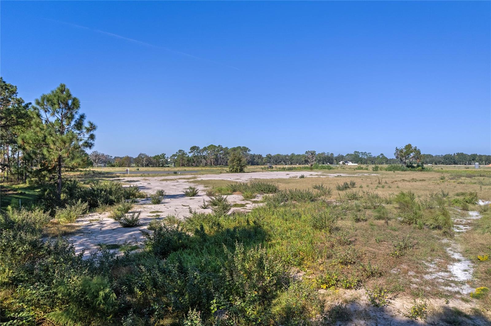 SHORELINE RANCH - Land