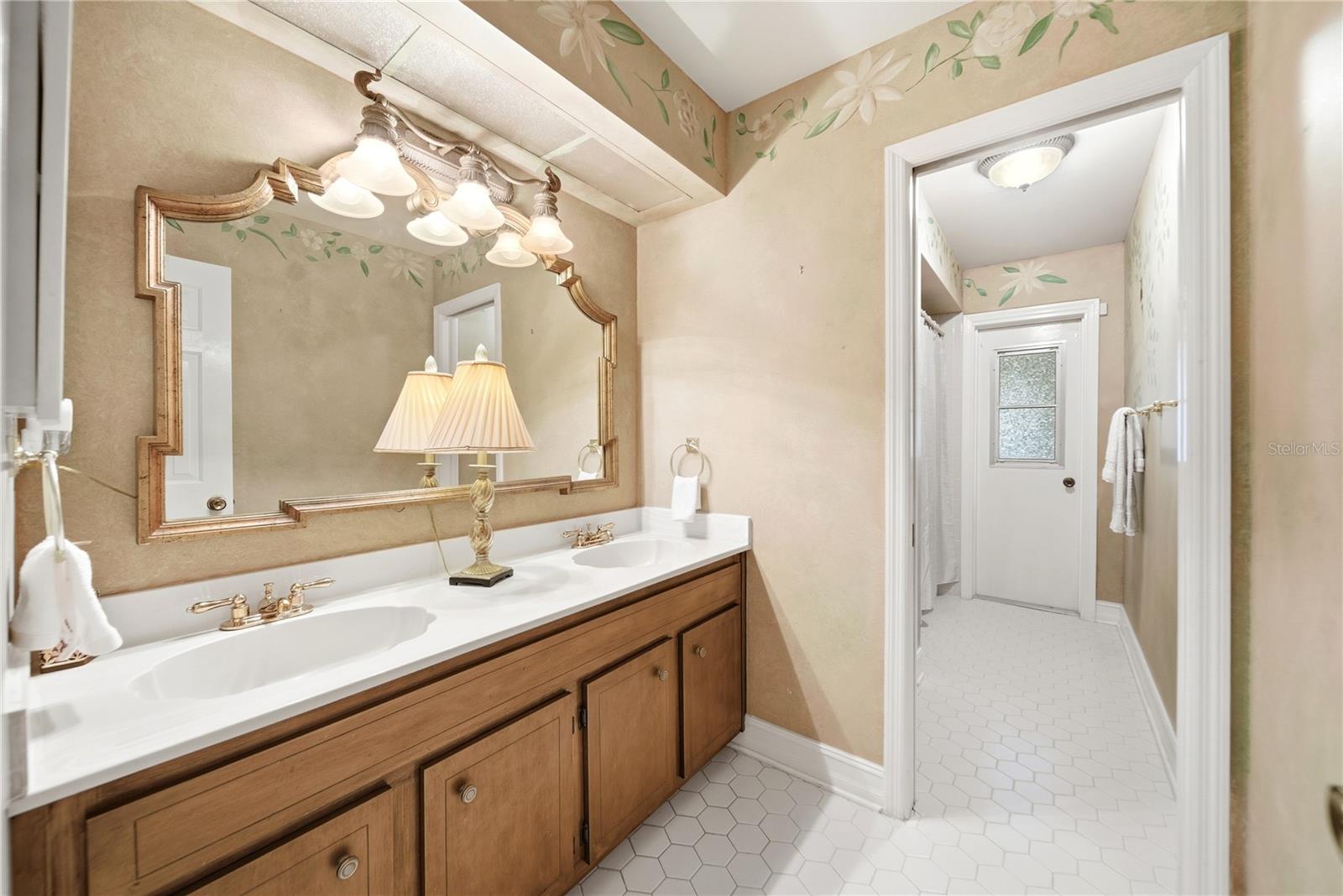 WINTER SPGS UNIT 3 - Residential