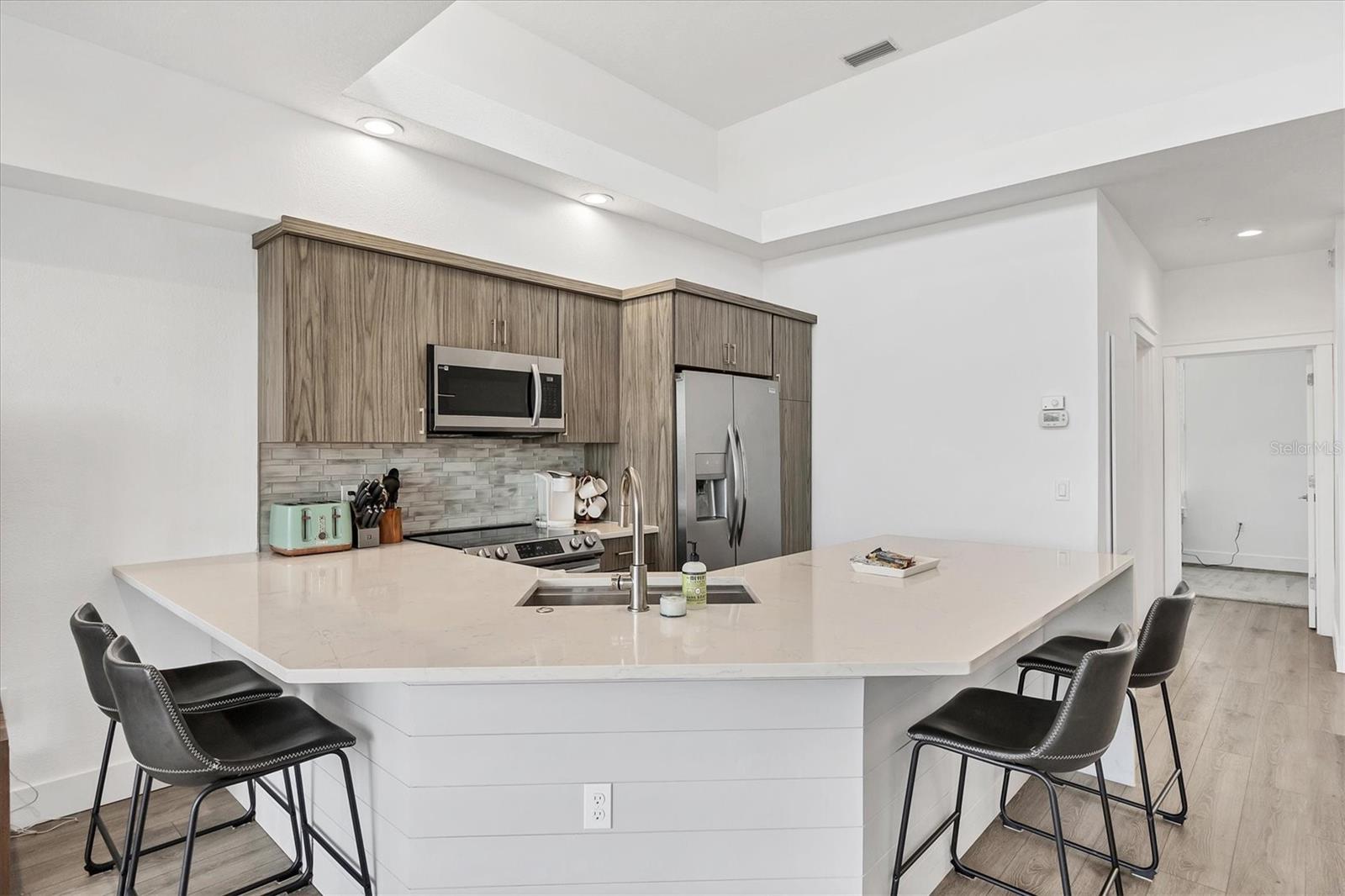 CAPE HAZE MARINA VILLAGE PH 01 - Residential Lease