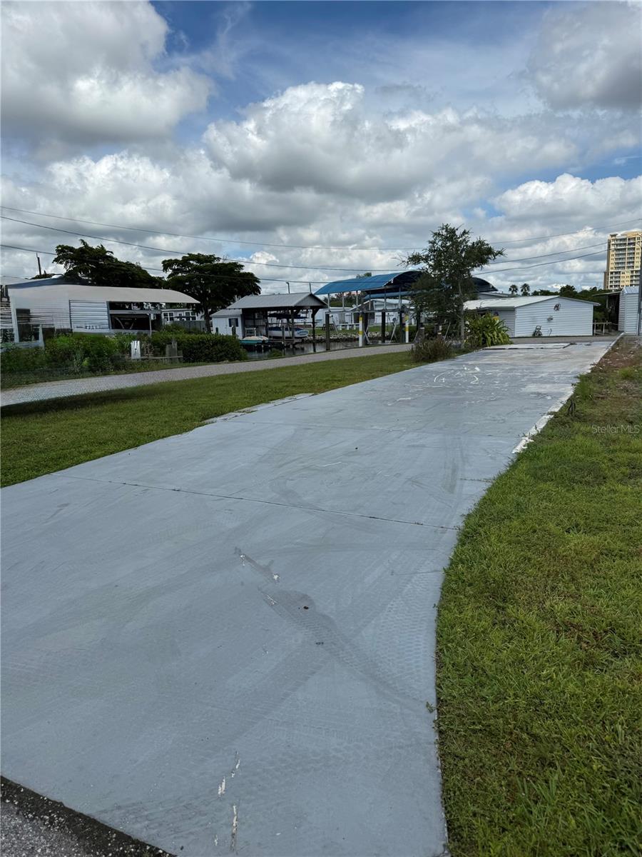 JET MOBILE HOME PARK SEC ONE CO-OP - Land