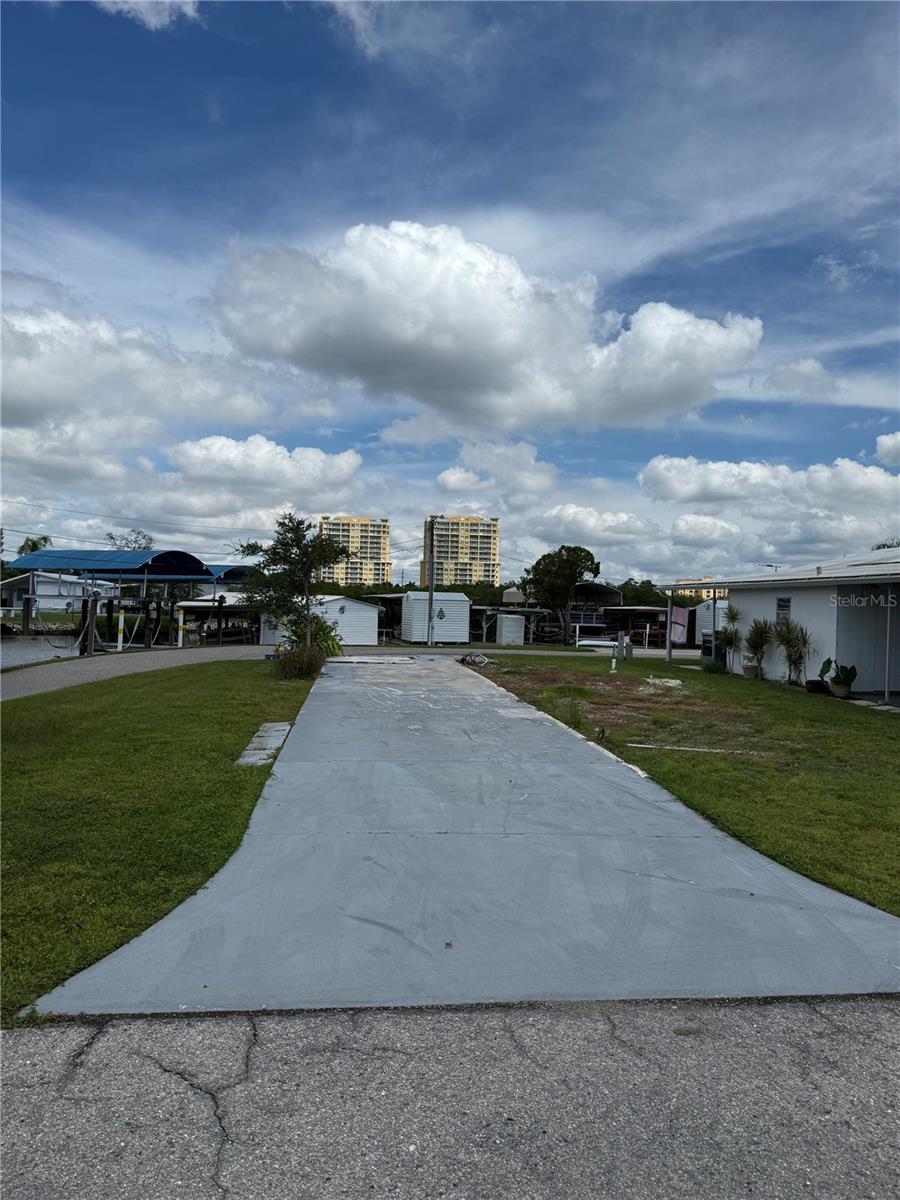 JET MOBILE HOME PARK SEC ONE CO-OP - Land