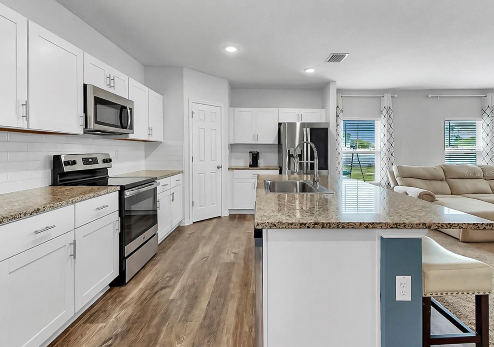 TRIPLE CRK PH 4 VILLAGE I - Residential