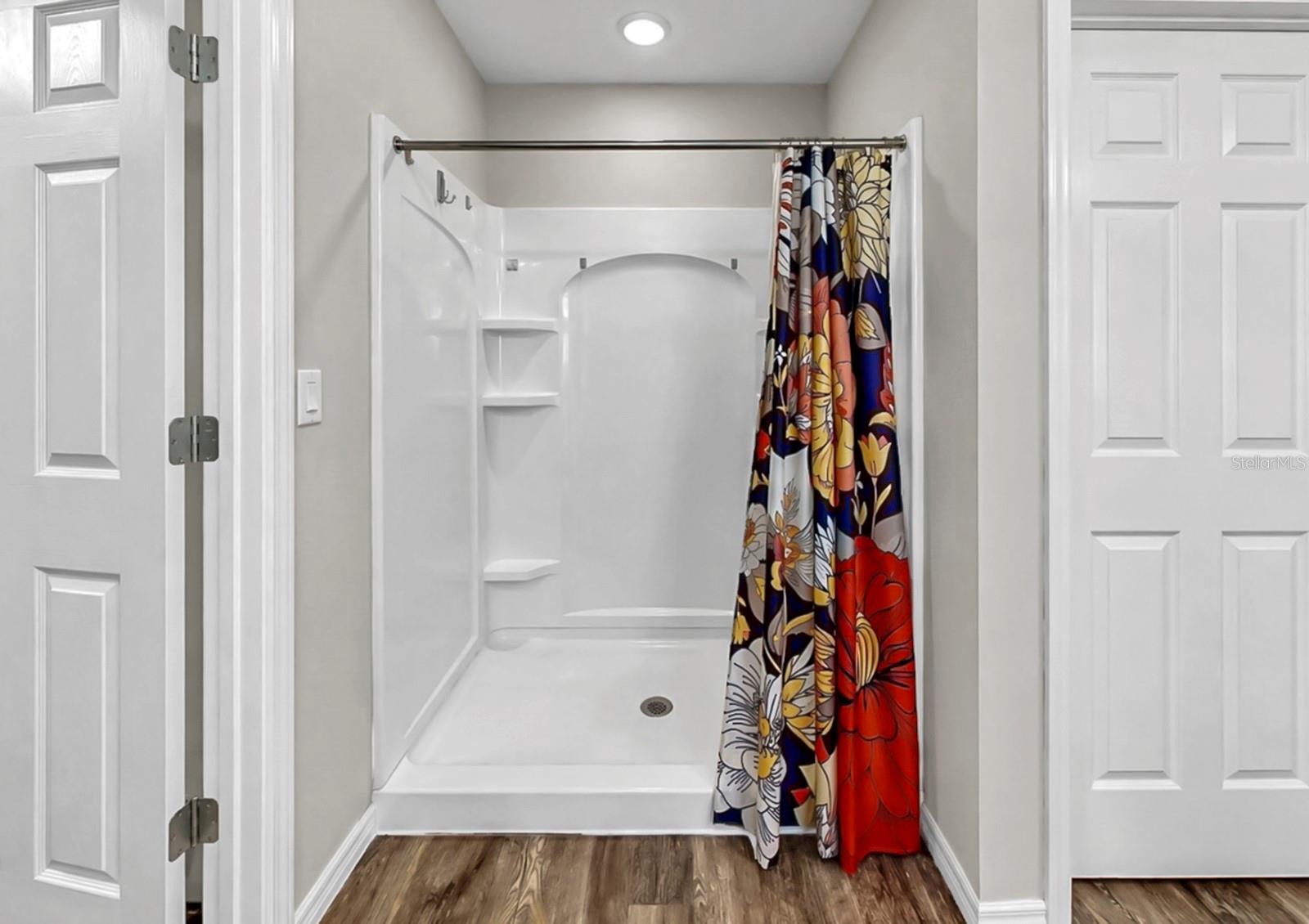 TRIPLE CRK PH 4 VILLAGE I - Residential