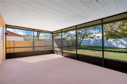 A home in WINTER SPRINGS