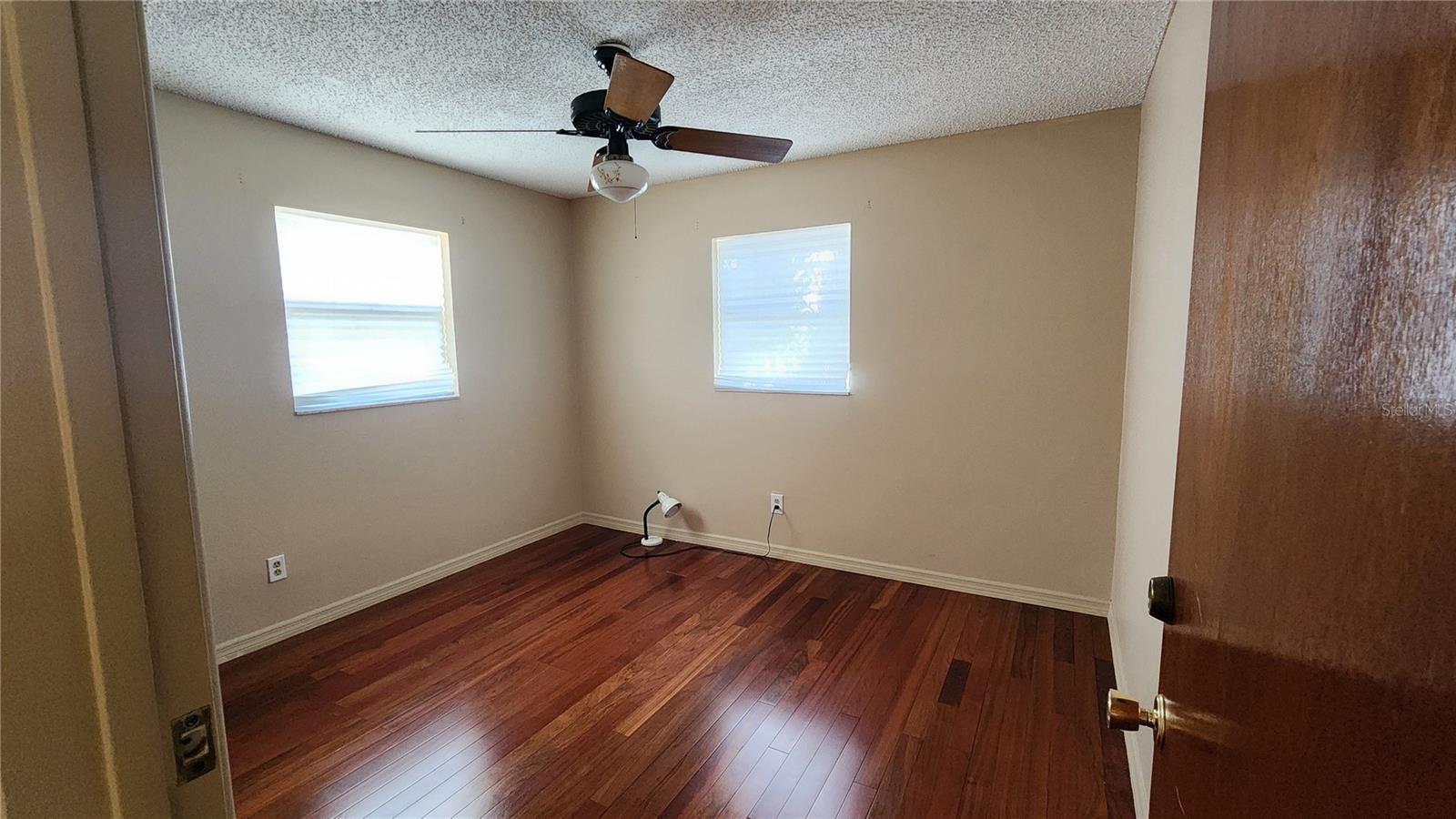 LAKEWOOD ESTATES - Residential