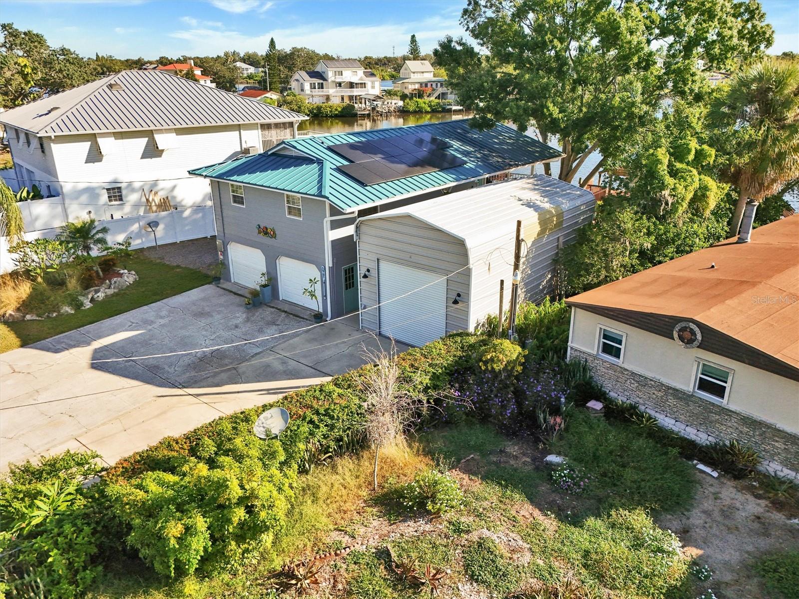 9920 ALAVISTA DRIVE