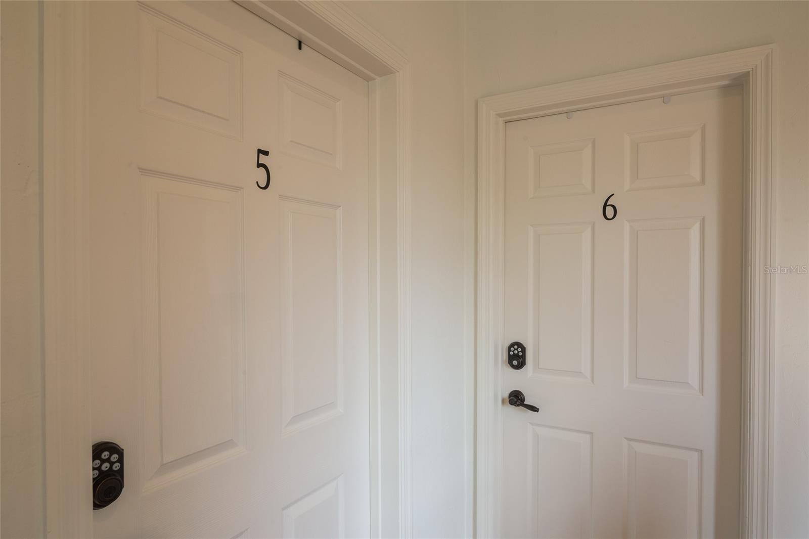 DOIG ROBERTSON - Commercial Lease