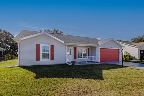 Tiny photo for 25049 Navel Avenue, Leesburg, FL 34748 (MLS # G5112859)