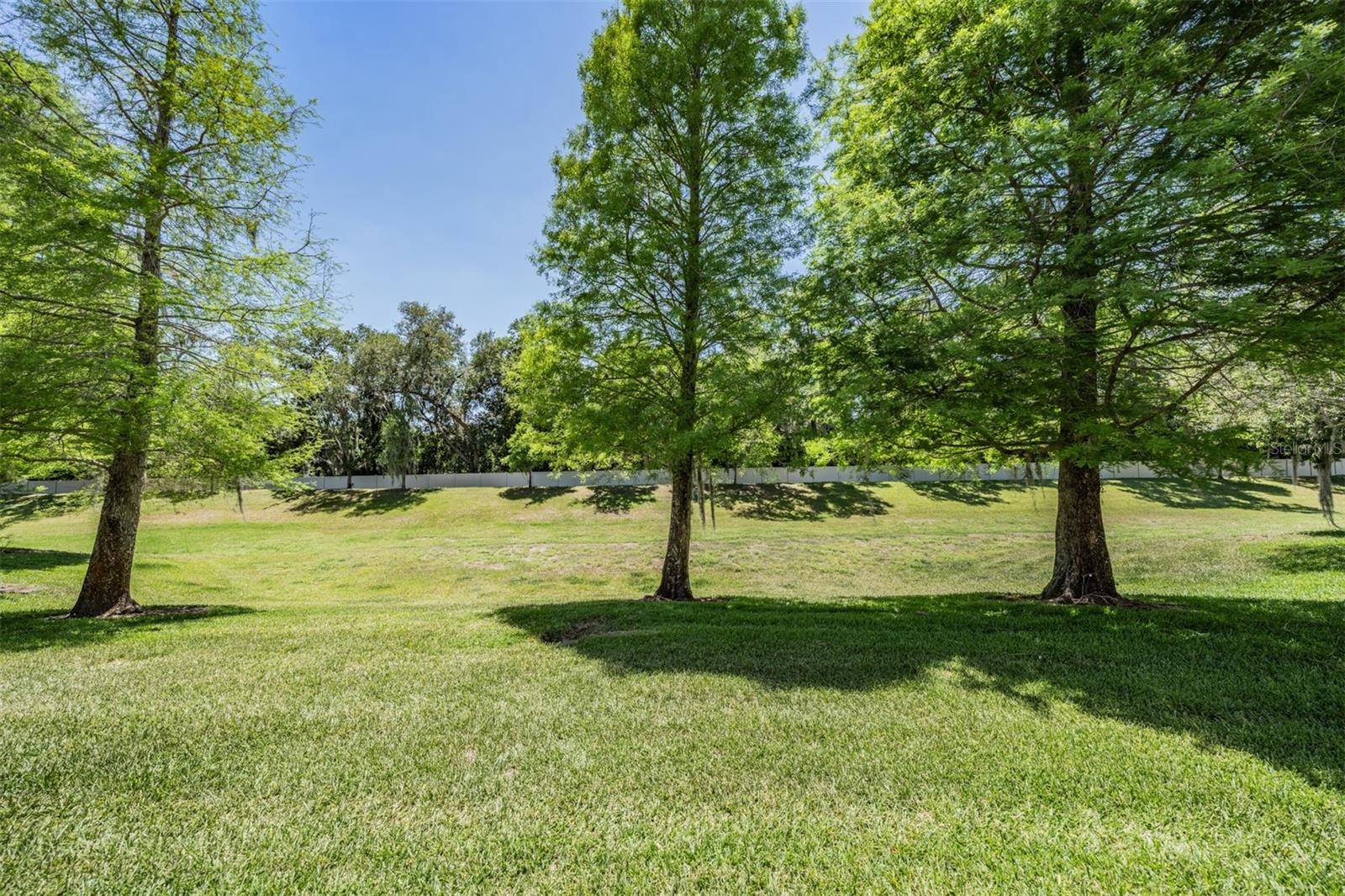 WEDGEWOOD TWNHMS - Residential