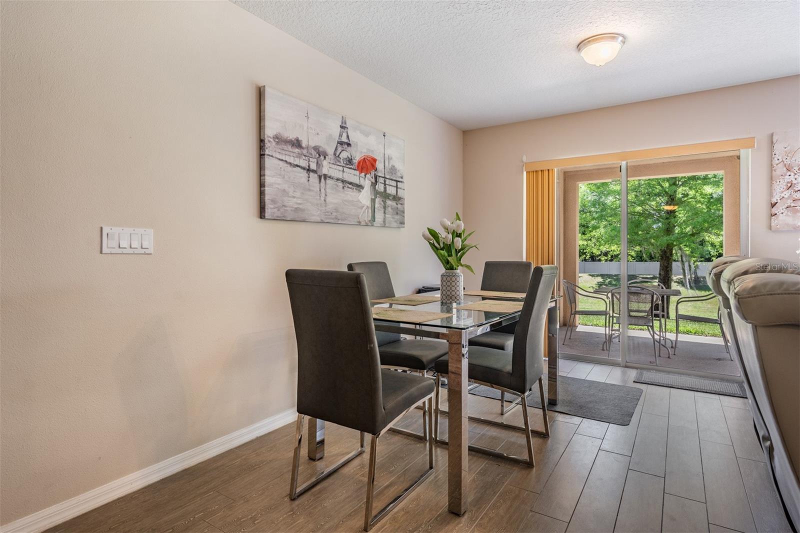 WEDGEWOOD TWNHMS - Residential