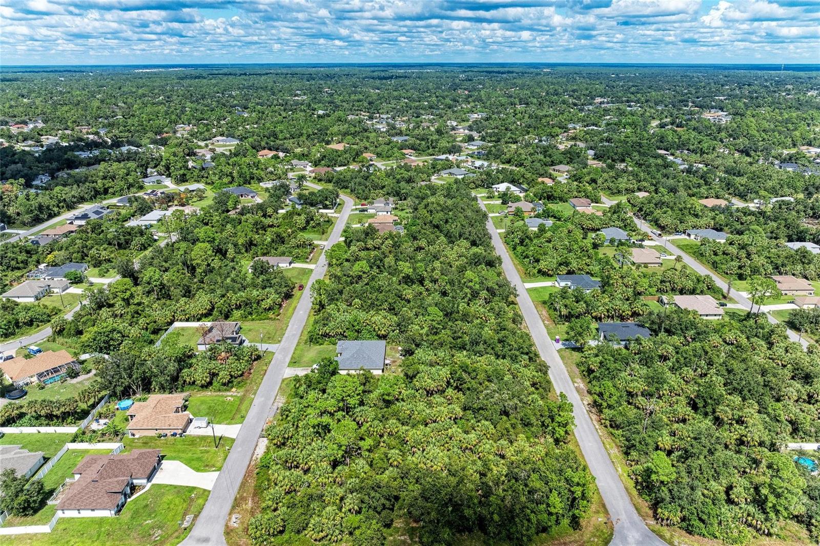 PORT CHARLOTTE SUB 12 - Land