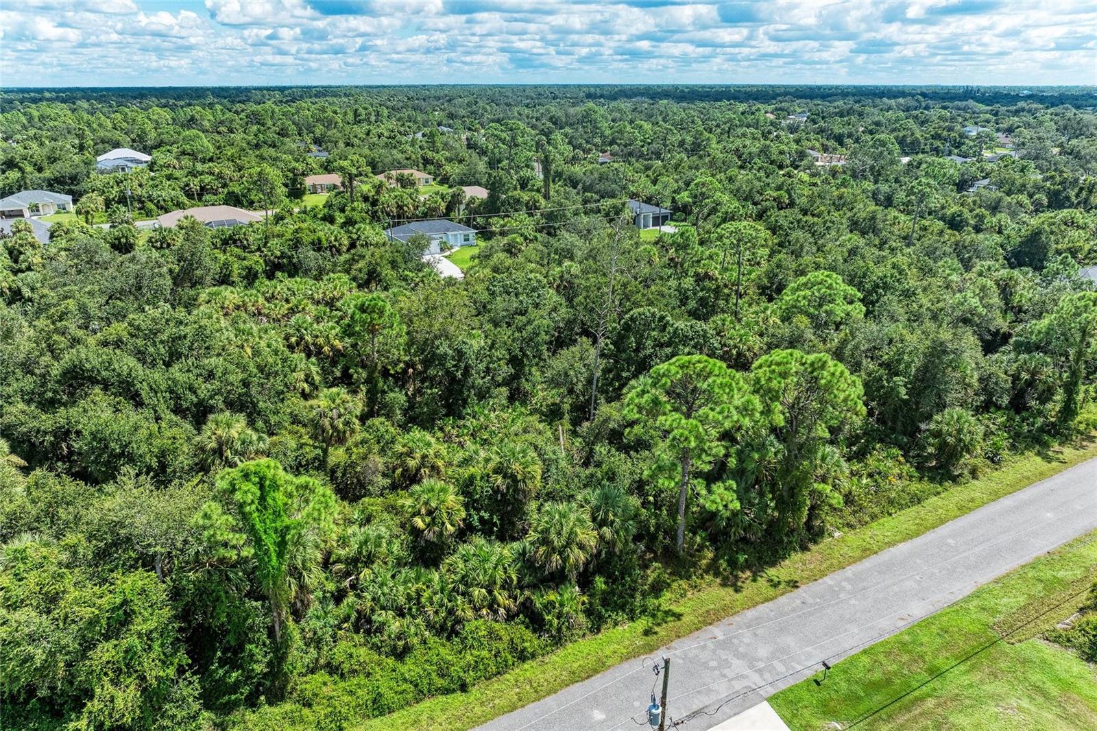 PORT CHARLOTTE SUB 12 - Land