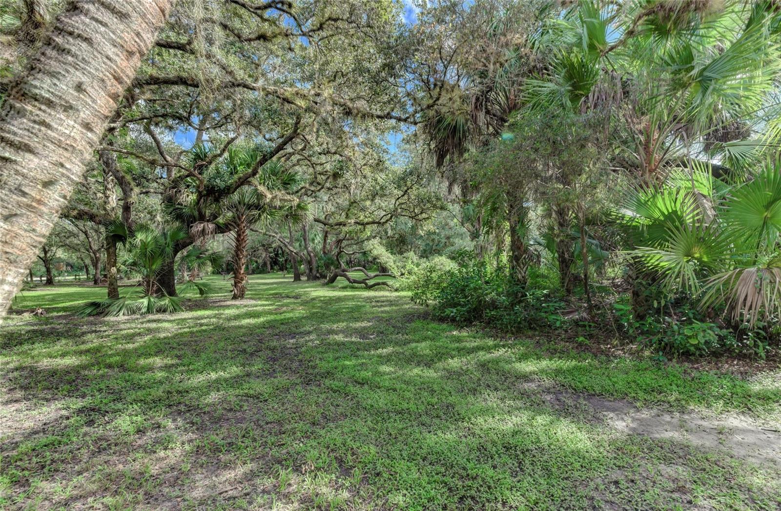 PORT CHARLOTTE SUB 12 - Land