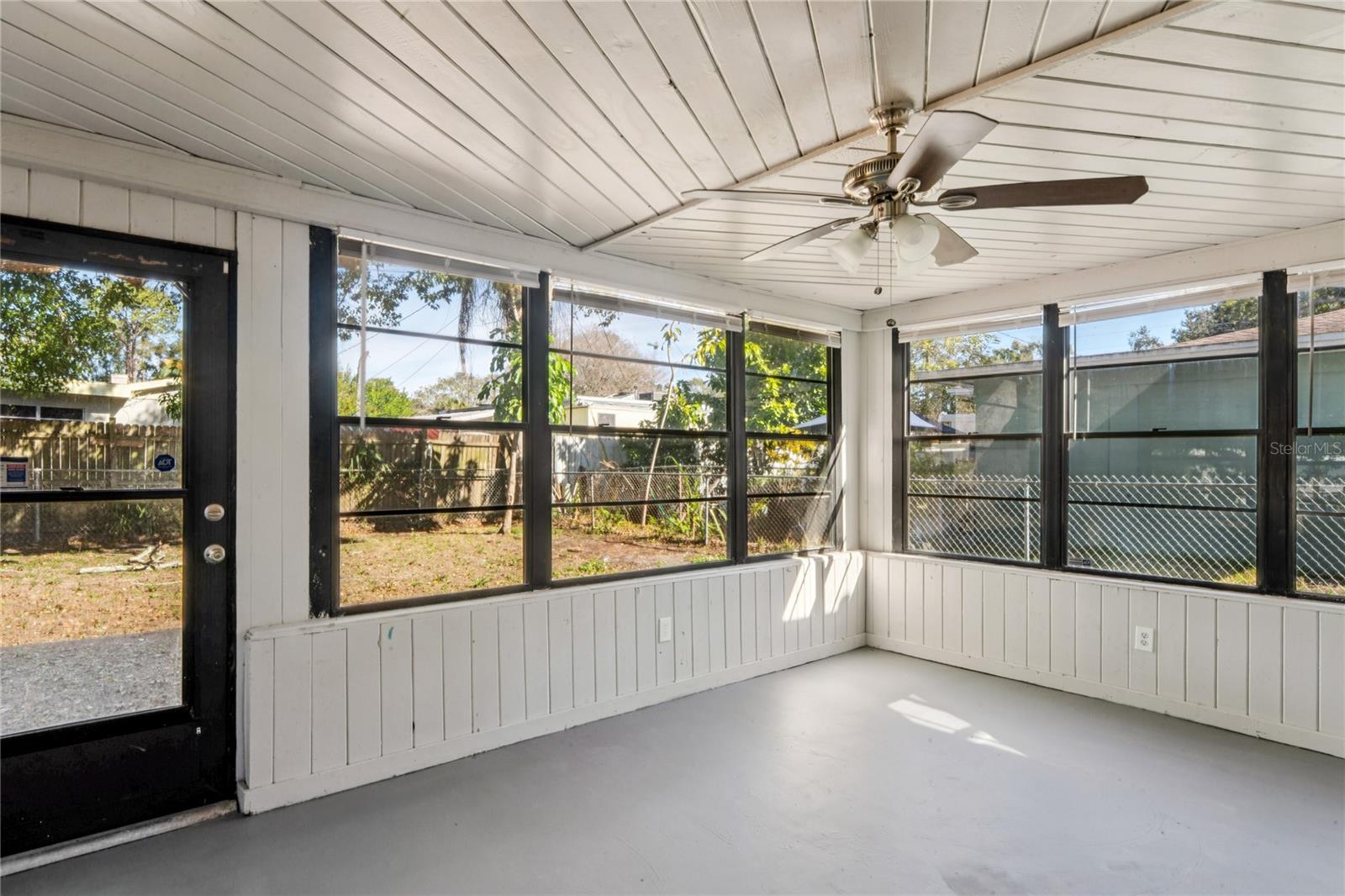 HIGHLAND TERRACE MANOR - Residential