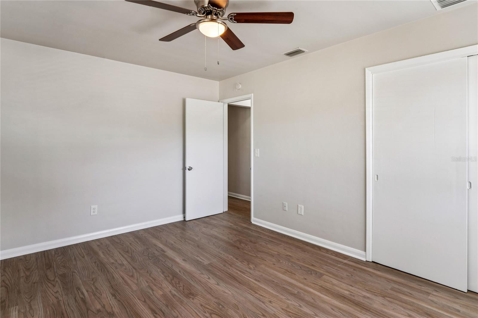 HIGHLAND TERRACE MANOR - Residential