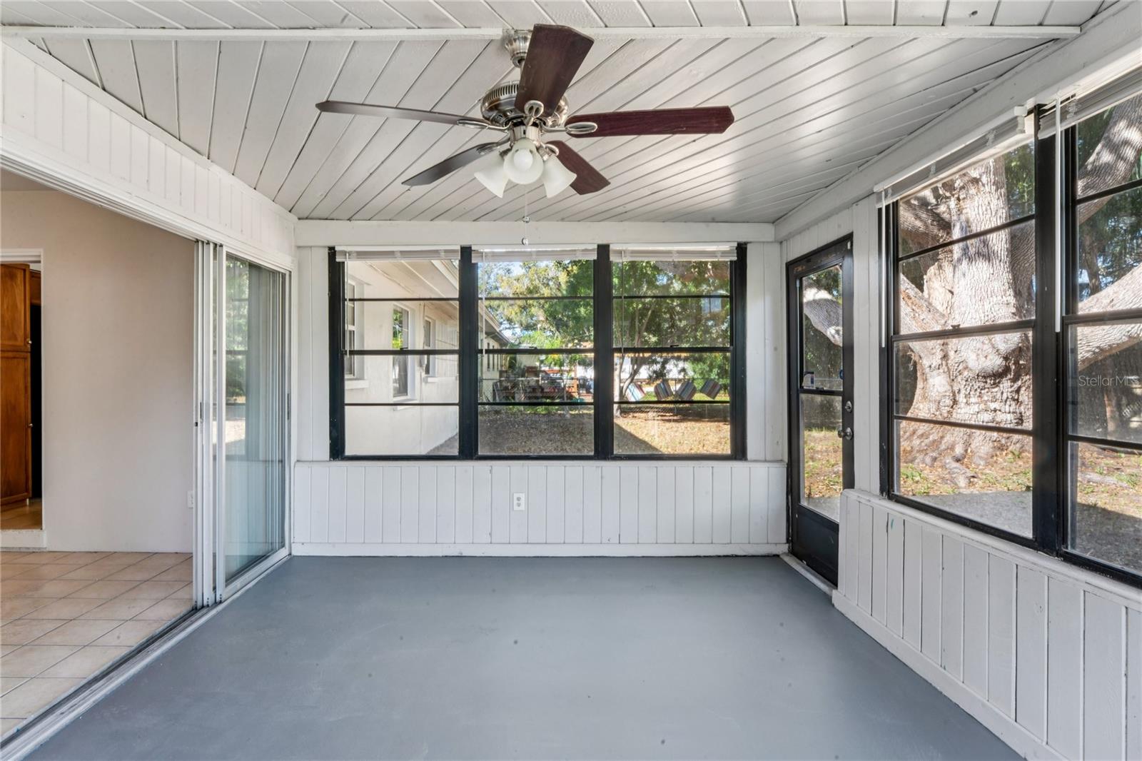 HIGHLAND TERRACE MANOR - Residential