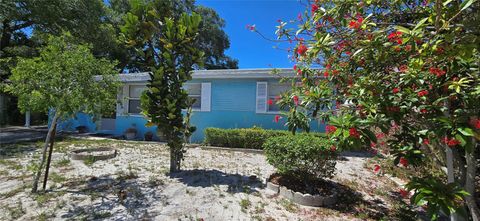 Single Family Residence in LARGO FL 1737 134TH AVENUE 2.jpg