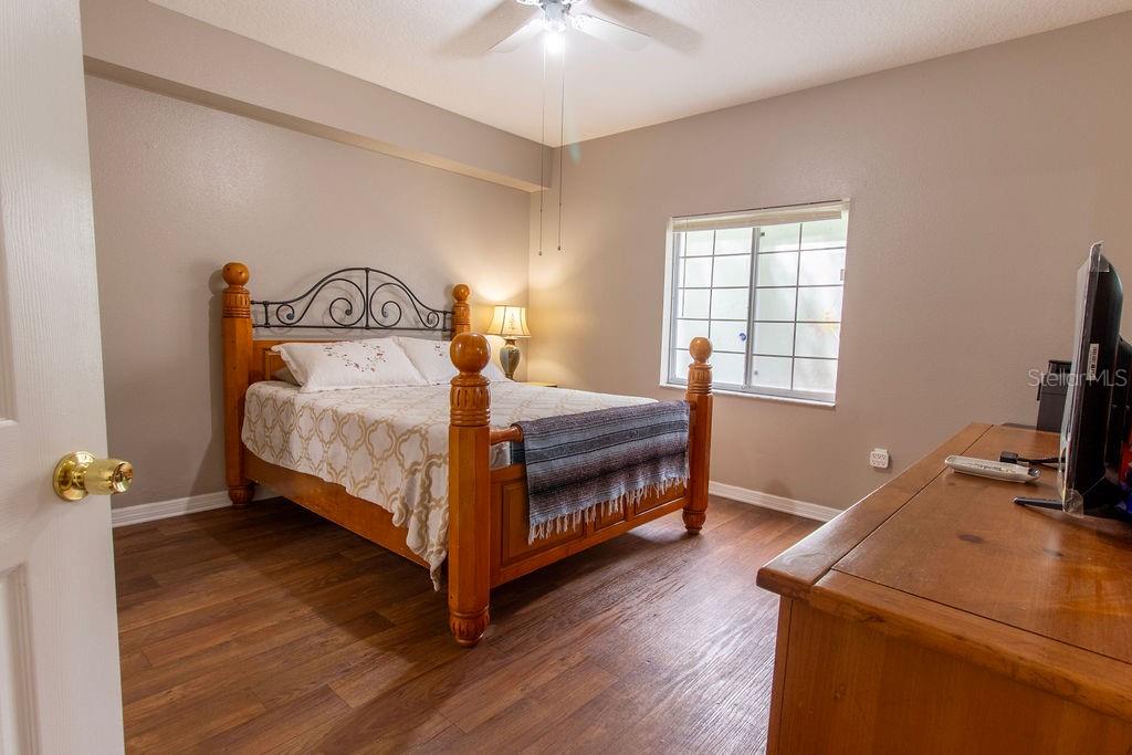 VILLAGES OF BLOOMINGDALE CONDO 6 - Residential