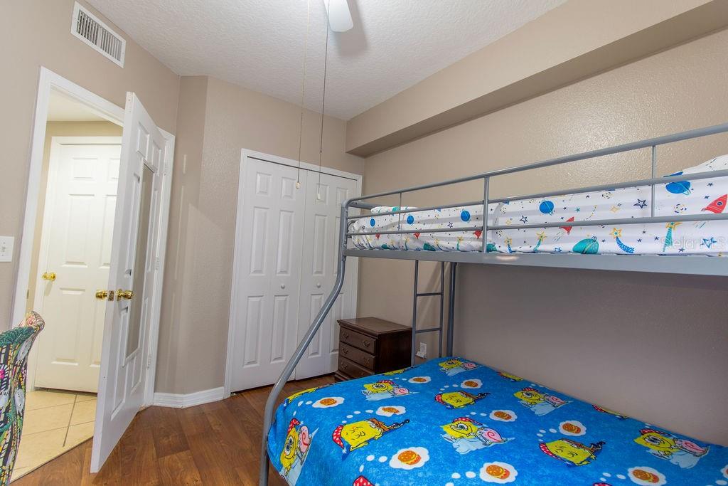 VILLAGES OF BLOOMINGDALE CONDO 6 - Residential