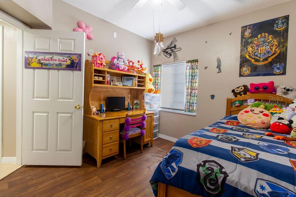 VILLAGES OF BLOOMINGDALE CONDO 6 - Residential