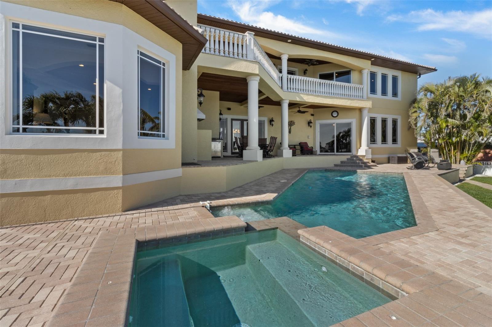 SOUTH CSWY ISLE YACHT CLUB ADD - Residential