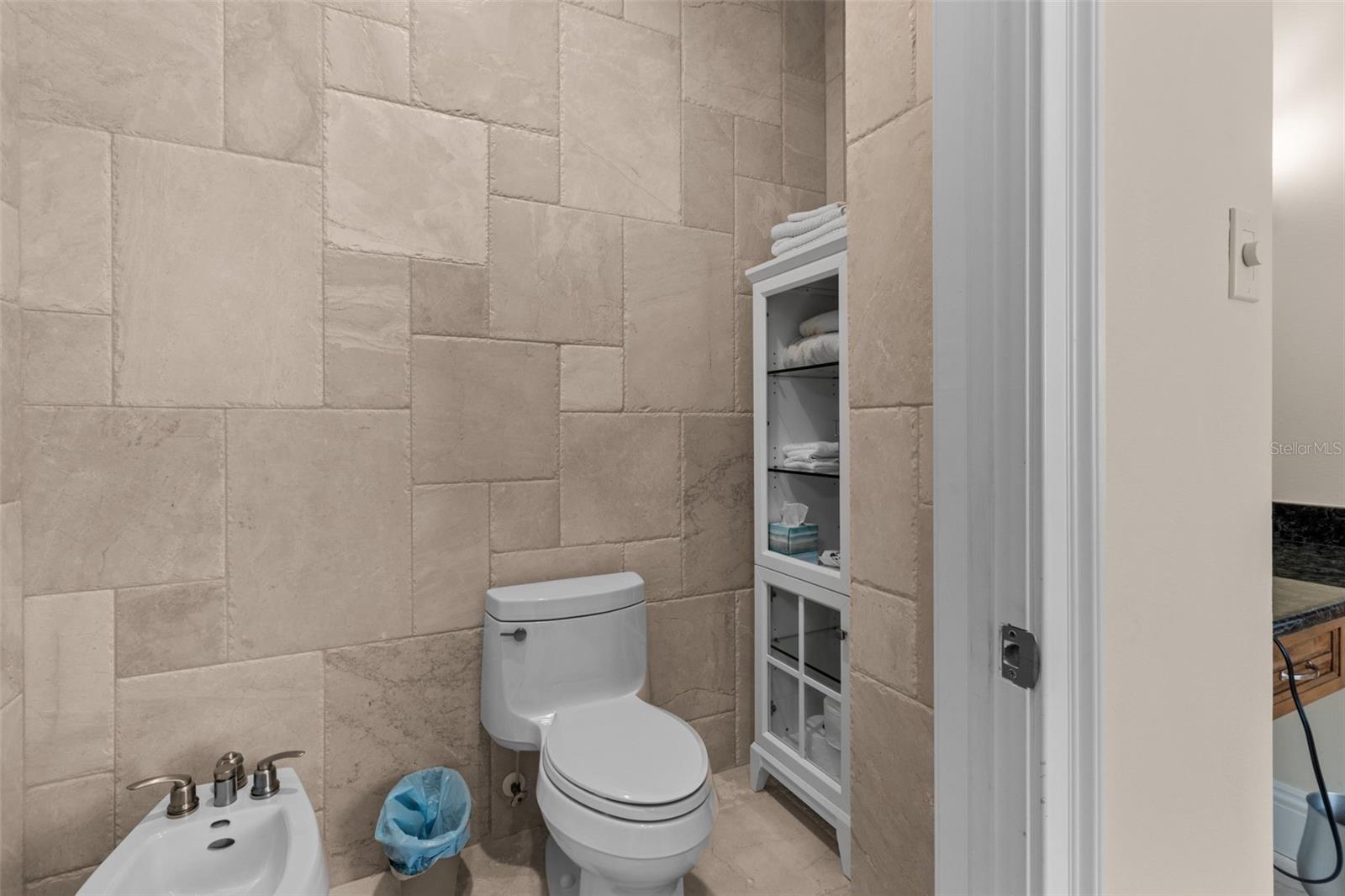 SOUTH CSWY ISLE YACHT CLUB ADD - Residential