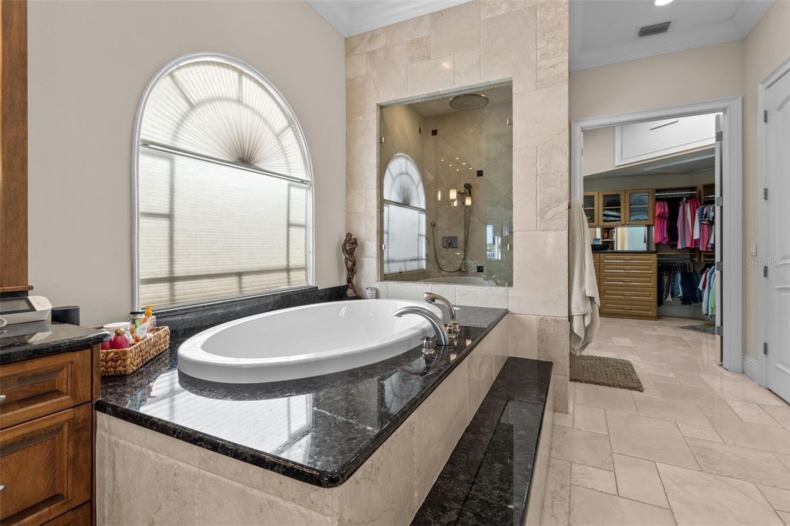 SOUTH CSWY ISLE YACHT CLUB ADD - Residential