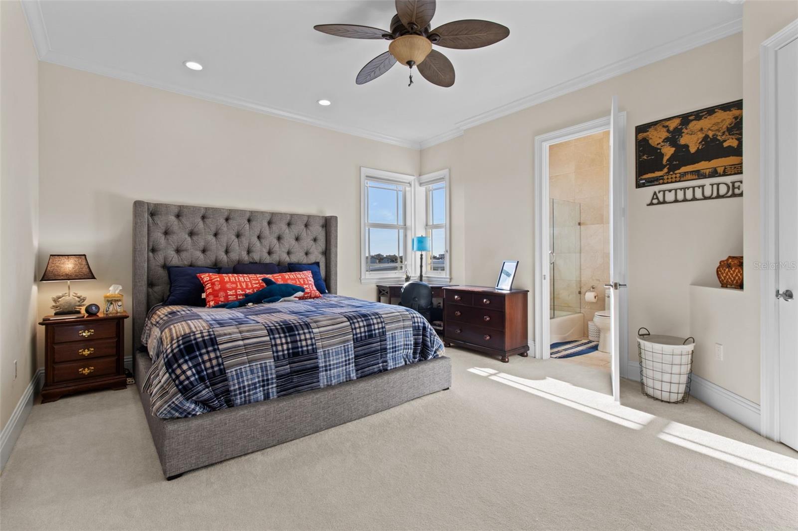 SOUTH CSWY ISLE YACHT CLUB ADD - Residential