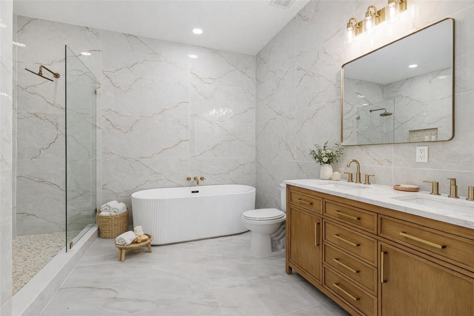 TEMPLE CREST SUB UN #3 - Residential