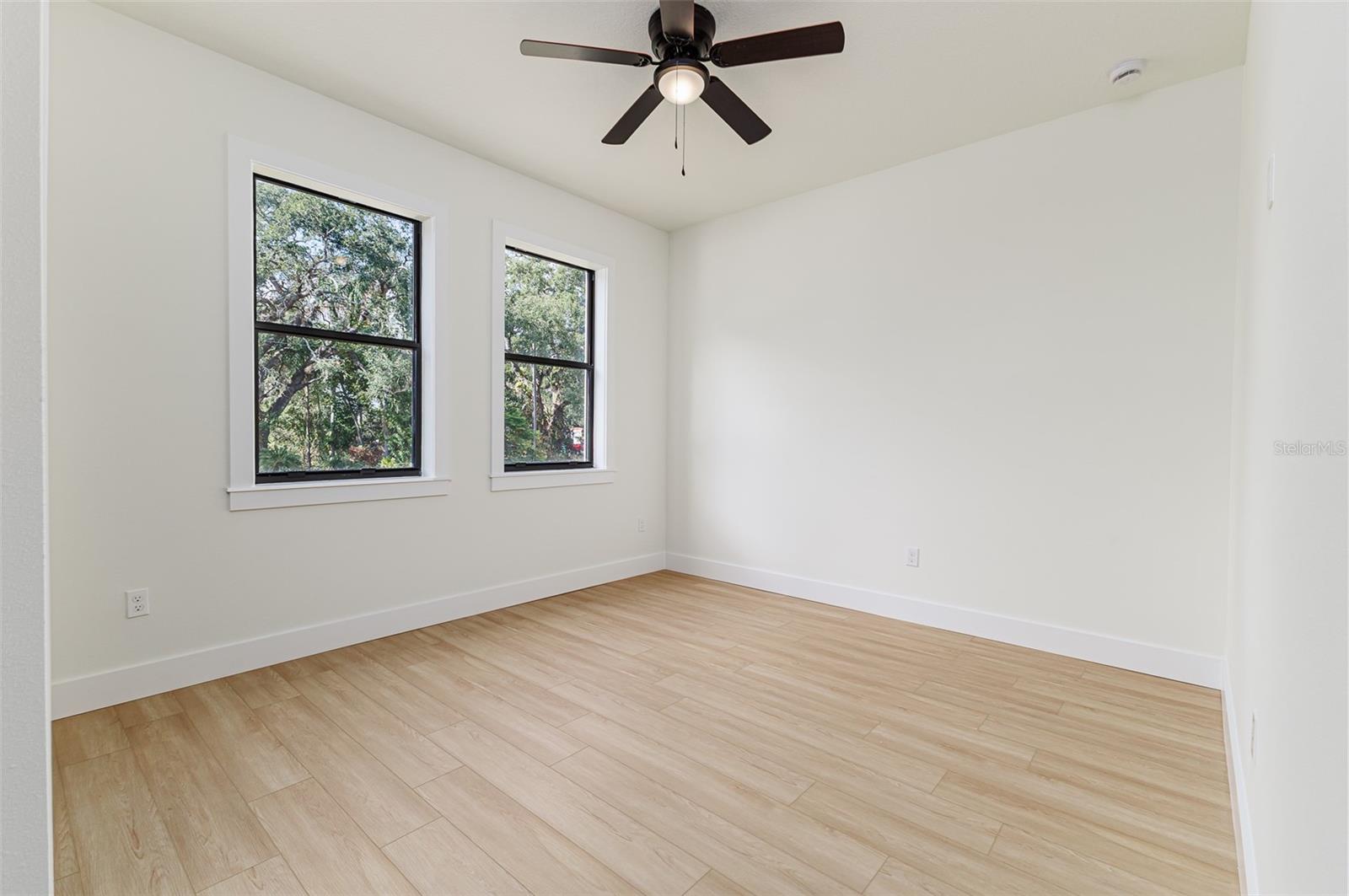 TEMPLE CREST SUB UN #3 - Residential