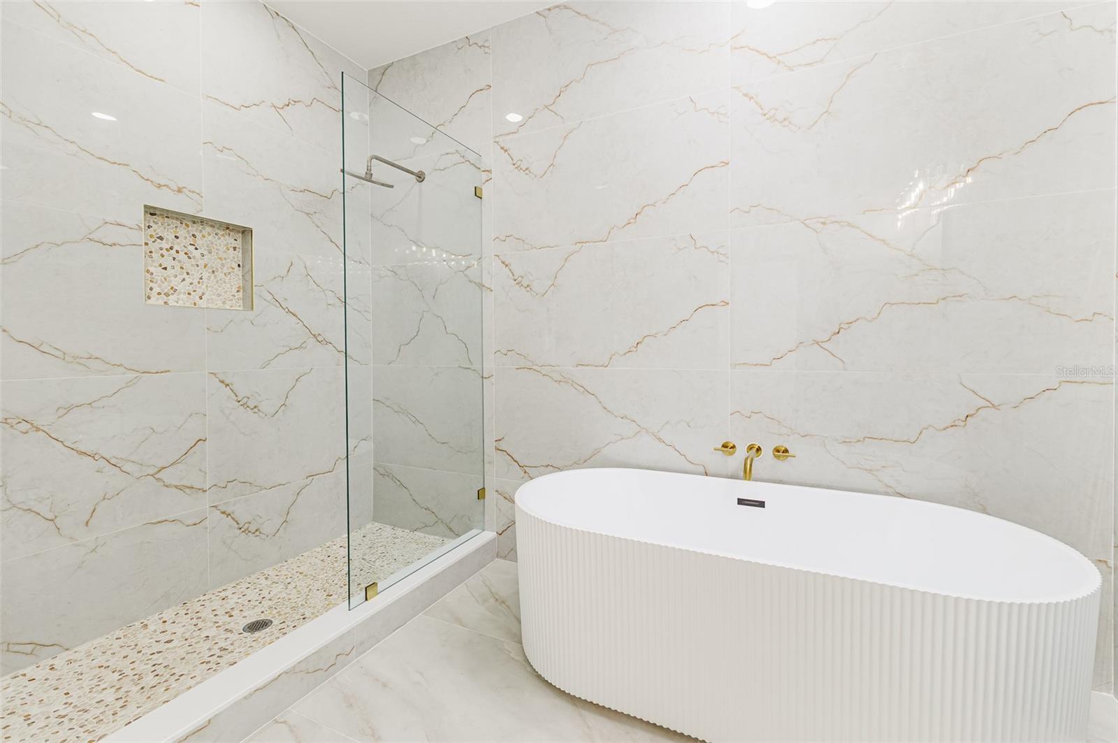 TEMPLE CREST SUB UN #3 - Residential