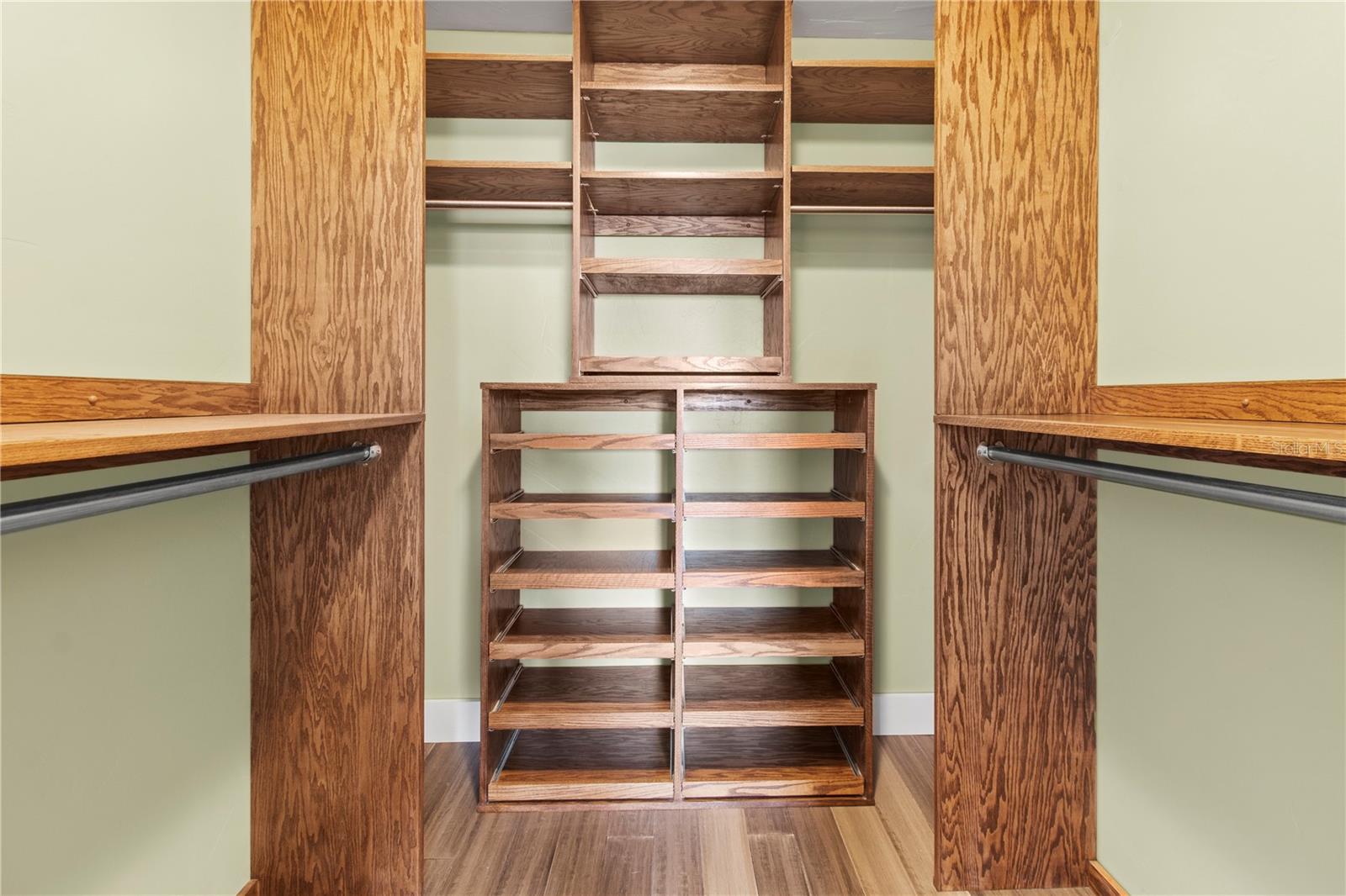 GLENBROOKE III - Residential