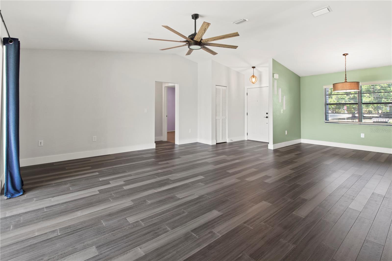 GLENBROOKE III - Residential