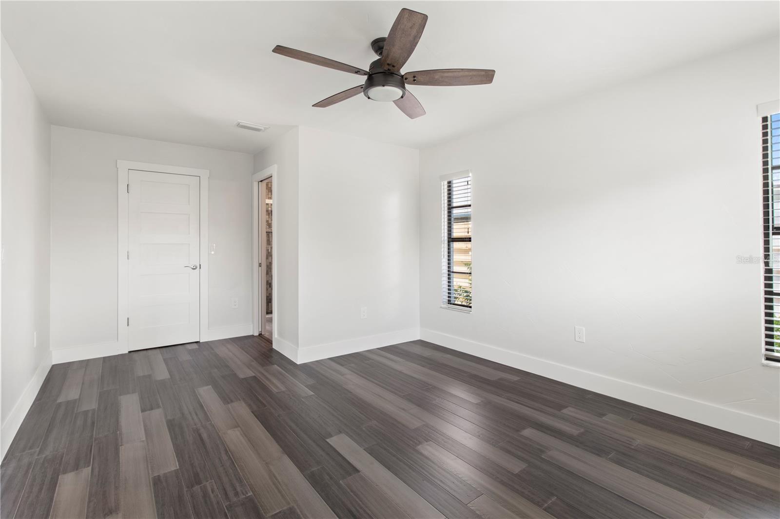 GLENBROOKE III - Residential