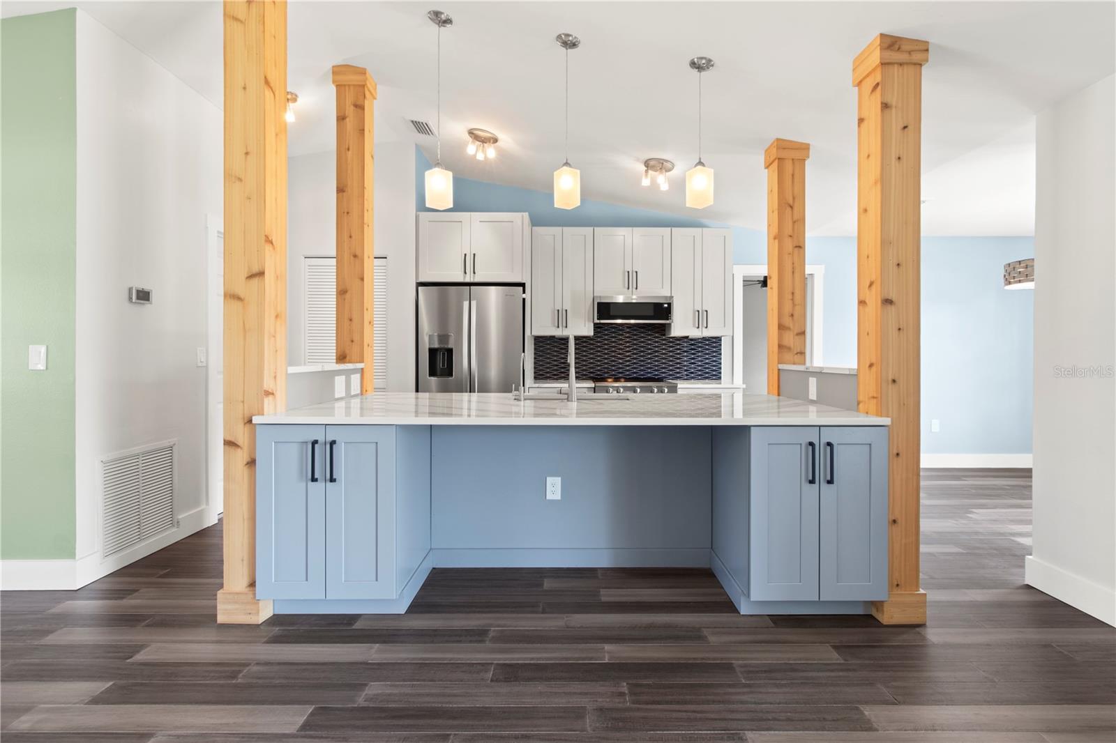 GLENBROOKE III - Residential