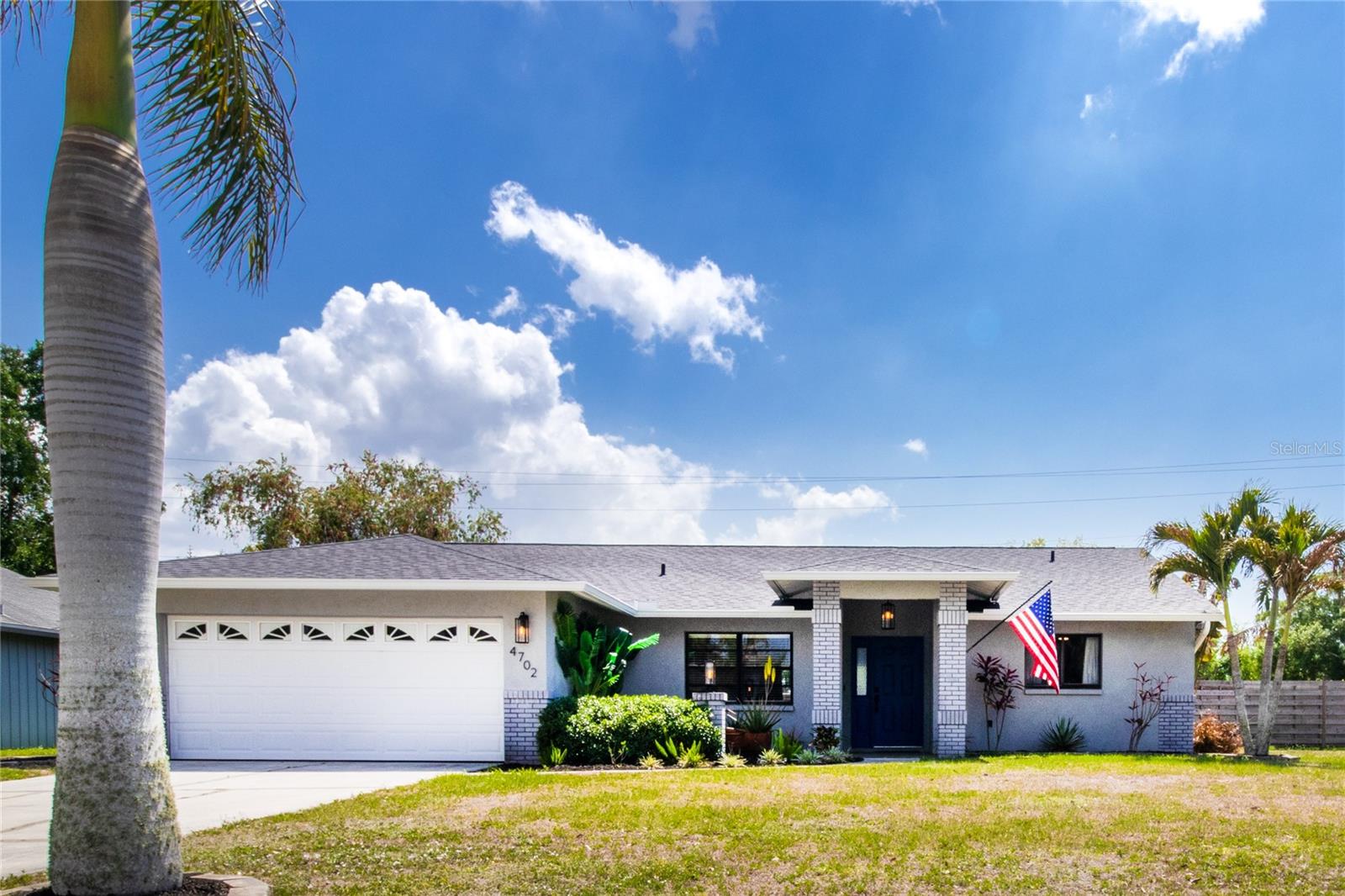 GLENBROOKE III - Residential