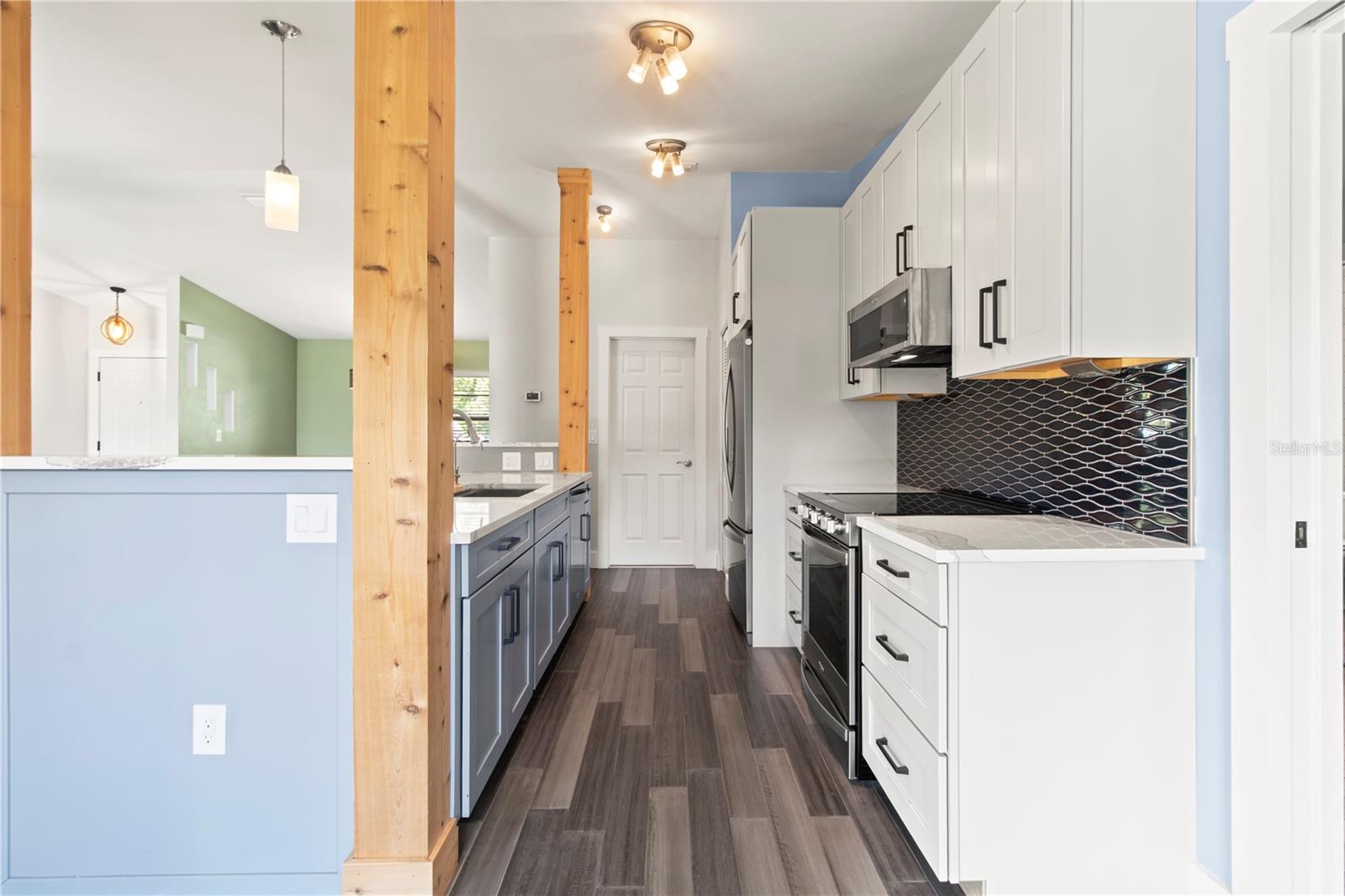 GLENBROOKE III - Residential